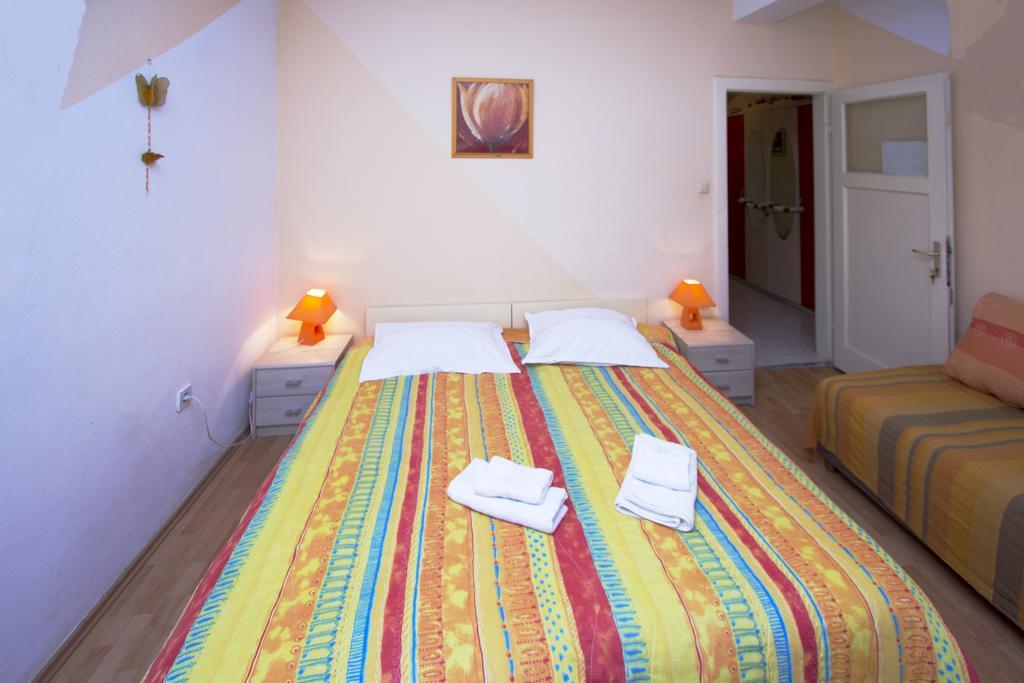 ספליט Guest House With Garden - Zuvan מראה חיצוני תמונה